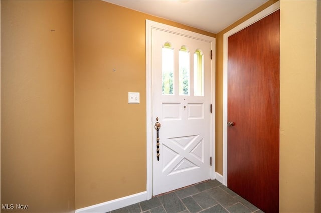 159 S Cadillac Dr, Boardman, OH 44512 - photo 4