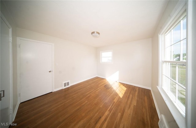 355 E 308th St, Willowick, OH 44095 - photo 11