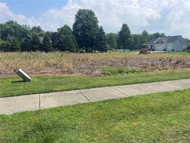 Hideout Ct, Ashtabula, OH 44004 - photo 2