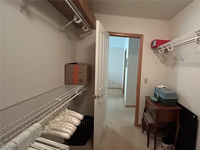 15579 Oak Hollow Ln, Strongsville, OH 44149 - photo 37