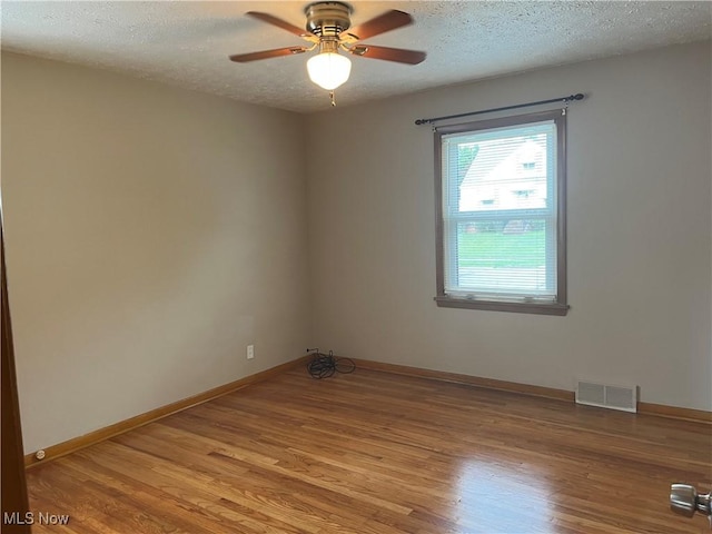 5318 Elmwood Ave, Maple Heights, OH 44137 - photo 9