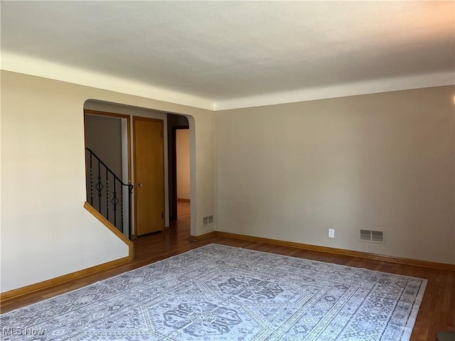 5318 Elmwood Ave, Maple Heights, OH 44137 - photo 3
