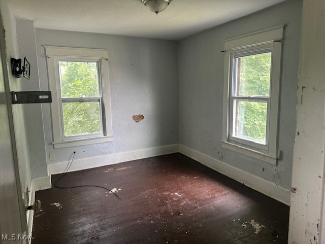 444 Emery Ave, Youngstown, OH 44507 - photo 5
