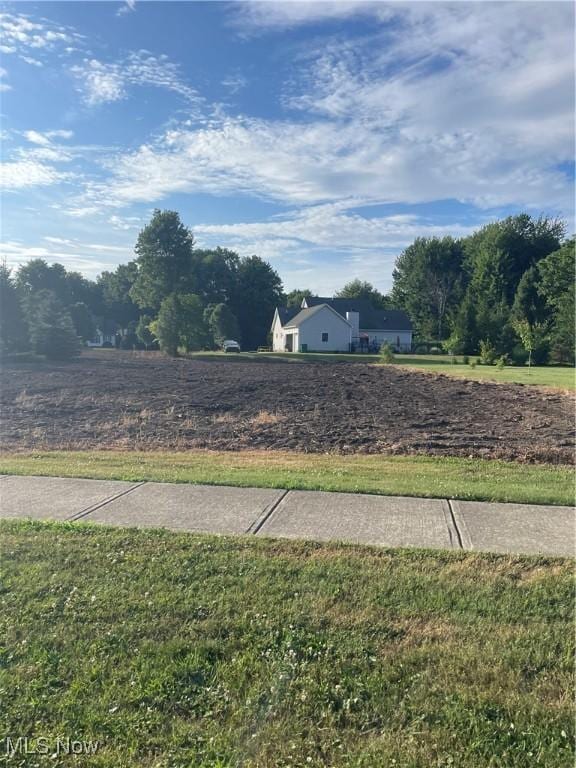 Darlington Ct, Ashtabula, OH 44004 - photo 2