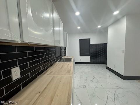 7728 Colgate Ave, Cleveland, OH 44102 - photo 14