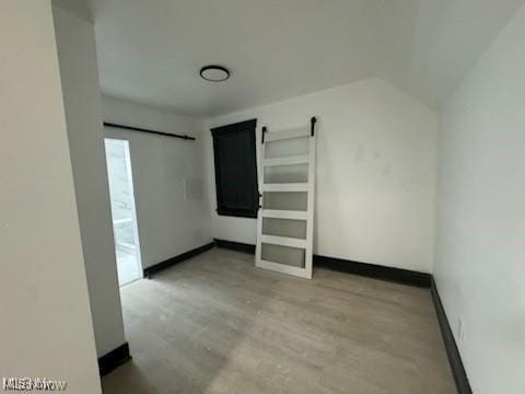 7728 Colgate Ave, Cleveland, OH 44102 - photo 22