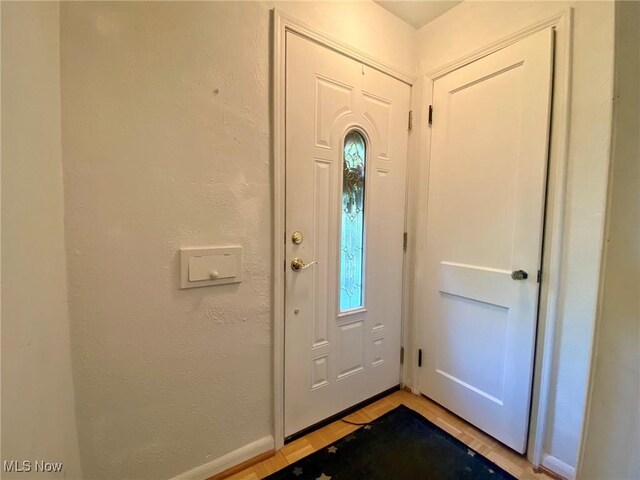 1568 Sunview Rd, Lyndhurst, OH 44124 - photo 7