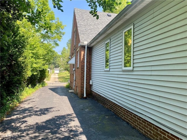 1568 Sunview Rd, Lyndhurst, OH 44124 - photo 46