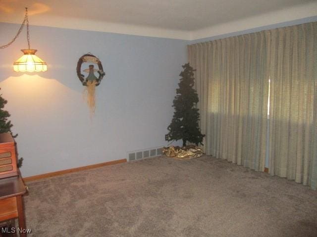 5010 E 110 Th St, Garfield Heights, OH 44125 - photo 9