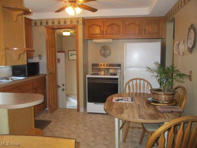 5010 E 110 Th St, Garfield Heights, OH 44125 - photo 11