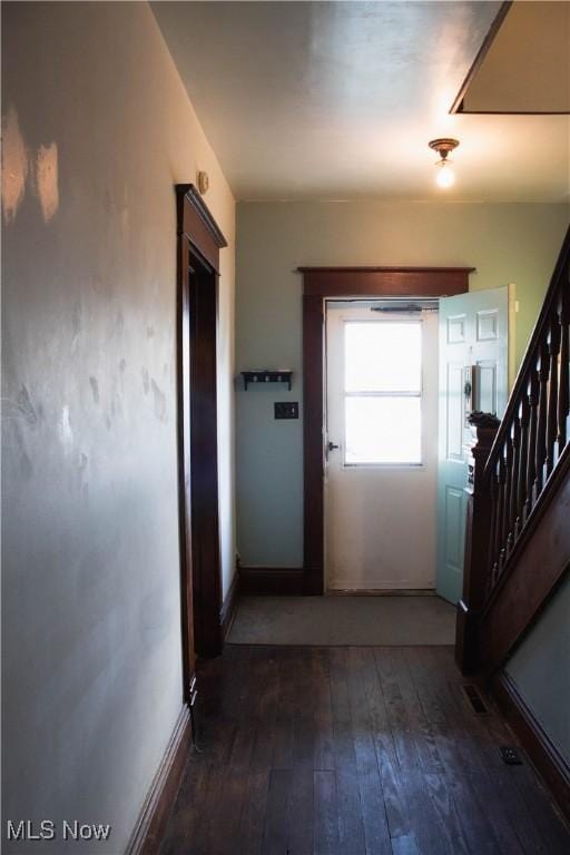 142 N 5th St, Mcconnelsville, OH 43756 - photo 10