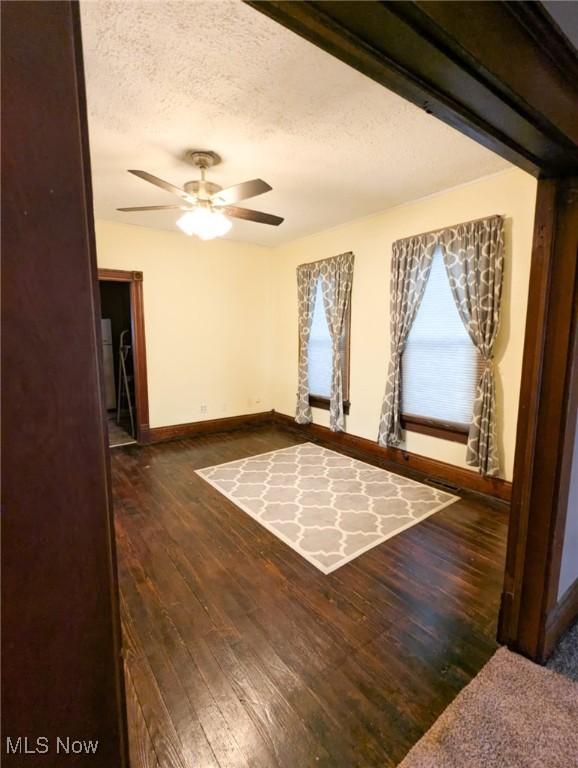 142 N 5th St, Mcconnelsville, OH 43756 - photo 17