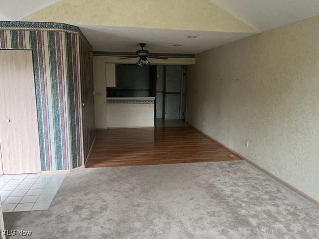 103 Stonegate Cir, Bowling Green, OH 43402 - photo 3