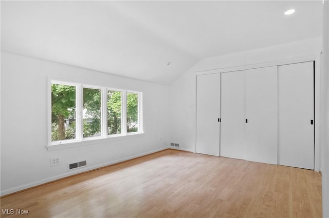 20950 Halworth Rd, Shaker Heights, OH 44122 - photo 25