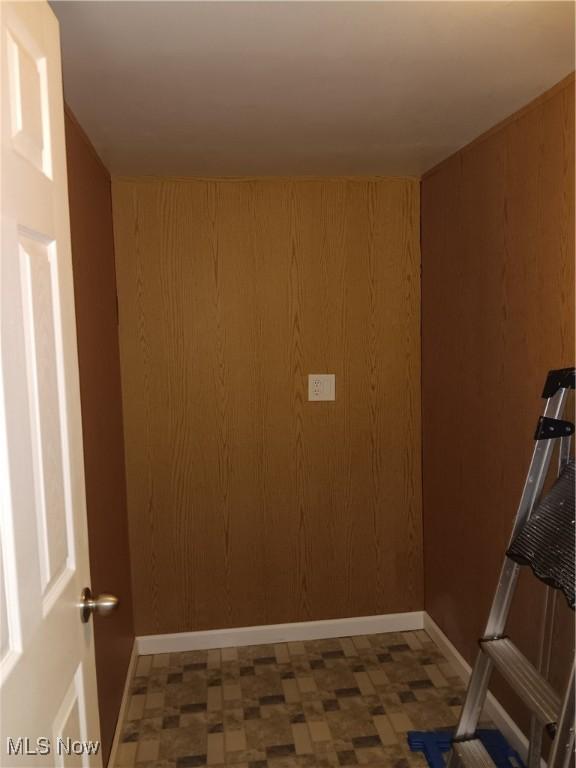 76241 Old Twenty-One Rd, Kimbolton, OH 43749 - photo 21