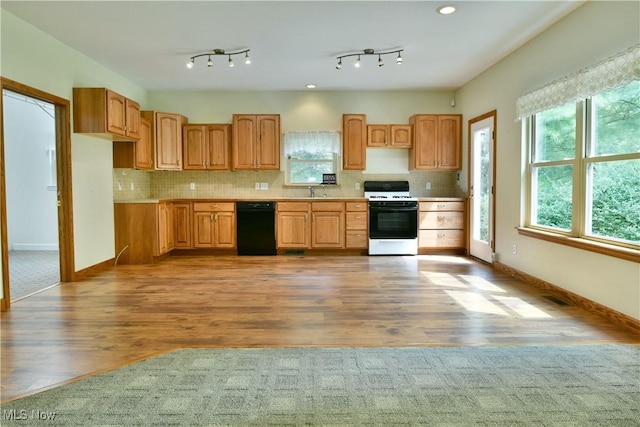 2669 Edgewater Dr, Cortland, OH 44410 - photo 15