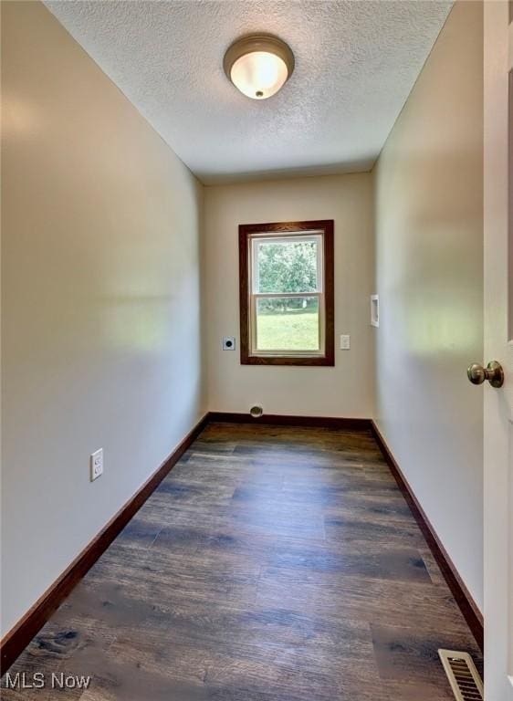 6751 Short Dr NE, Dover, OH 44622 - photo 12