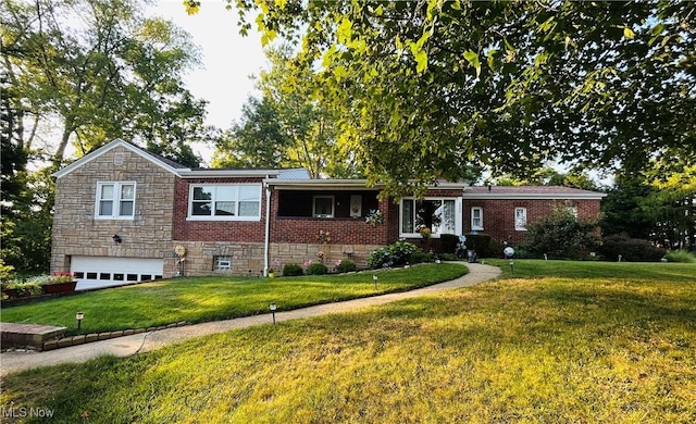2699 Abington Rd, Fairlawn, OH 44333 - photo 1