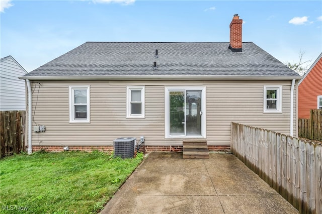 1714 Gilbert Dr, Mayfield Heights, OH 44124 - photo 6