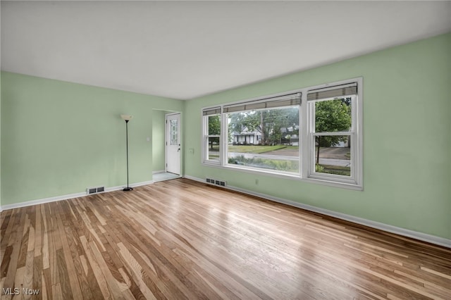1714 Gilbert Dr, Mayfield Heights, OH 44124 - photo 17