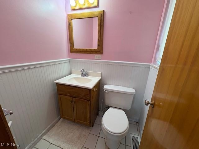 731 Market St, Clarington, OH 43915 - photo 9