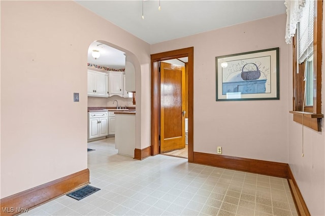 360 E Tuscarawas Ave, Barberton, OH 44203 - photo 7