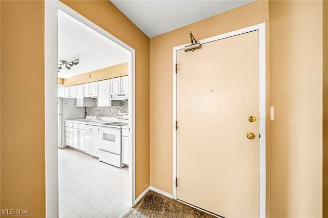12520 Edgewater Dr Unit 210, Lakewood, OH 44107 - photo 16