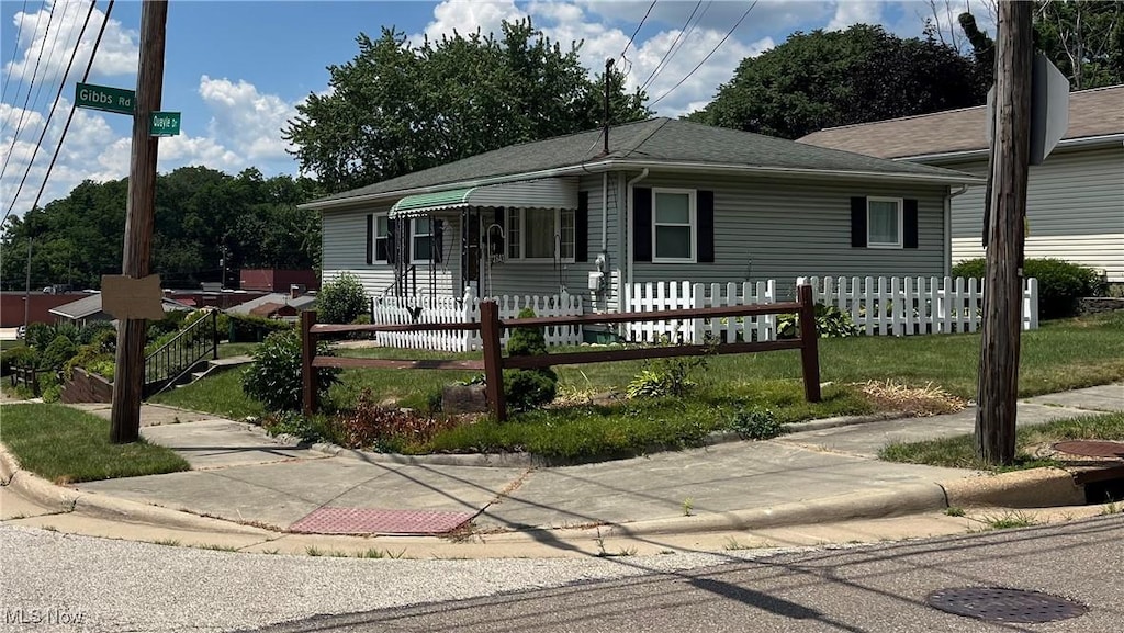 1843 Quayle Dr, Akron, OH 44312 - photo 3