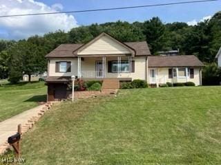 216 Liberty Ave, Weirton, WV 26062 - photo 1