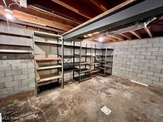 216 Liberty Ave, Weirton, WV 26062 - photo 25