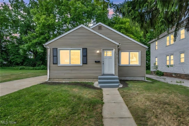 912 Peckham St, Akron, OH 44320 - photo 2
