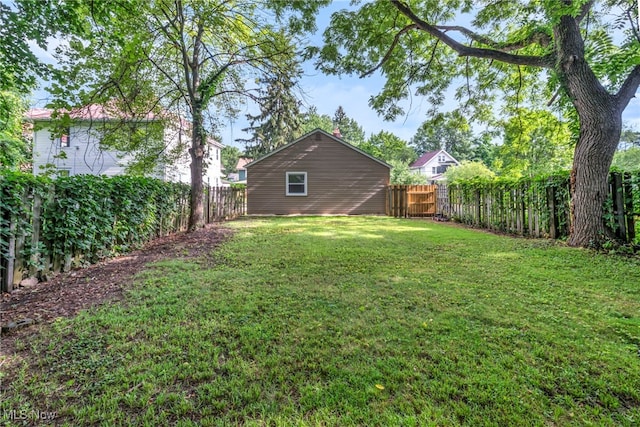 912 Peckham St, Akron, OH 44320 - photo 33