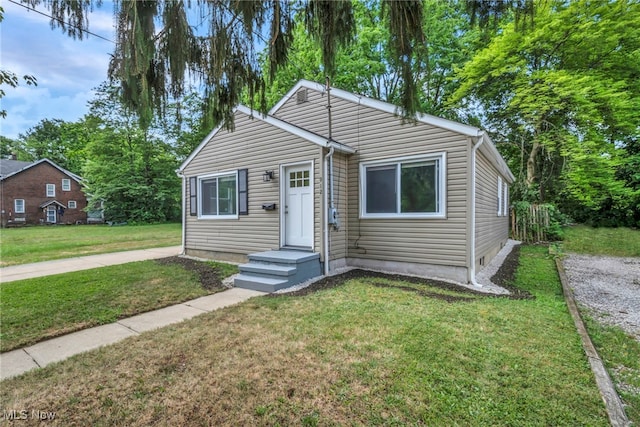 912 Peckham St, Akron, OH 44320 - photo 4