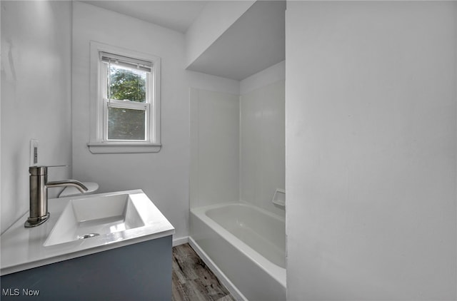912 Peckham St, Akron, OH 44320 - photo 9