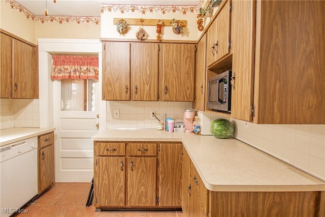 44 W Summit St, Barberton, OH 44203 - photo 12