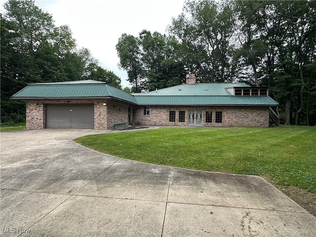 7434 Fenton Rd N, North Bloomfield, OH 44450 - photo 5
