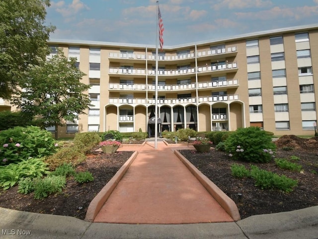 3400 Wooster Rd Unit 405, Rocky River, OH 44116 - photo 2
