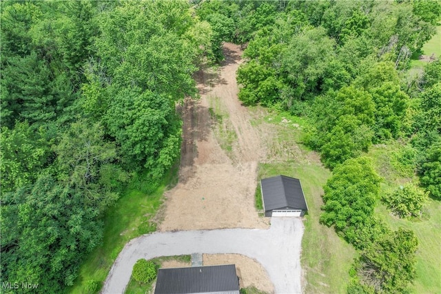 5589 Breezewood Dr NE, Canton, OH 44705 - photo 2