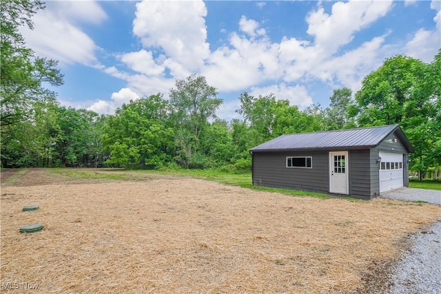 5589 Breezewood Dr NE, Canton, OH 44705 - photo 23