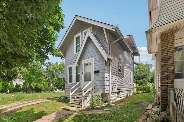 3303 W 123rd St, Cleveland, OH 44111 - photo 3