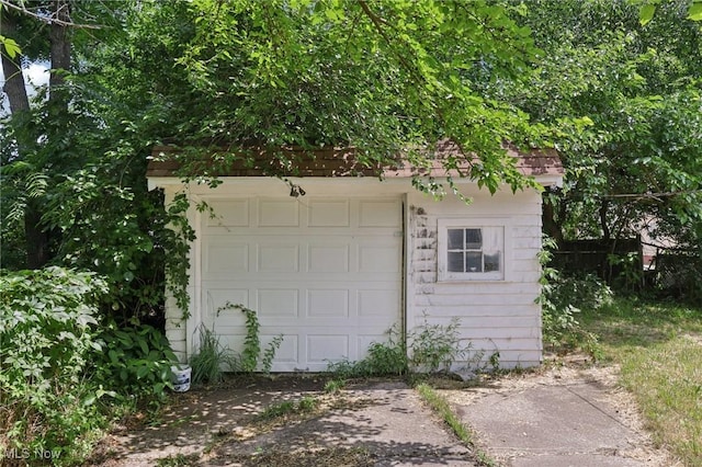 3303 W 123rd St, Cleveland, OH 44111 - photo 27