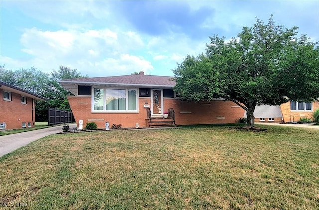 7277 Whitaker Dr, Parma, OH 44130 - photo 1