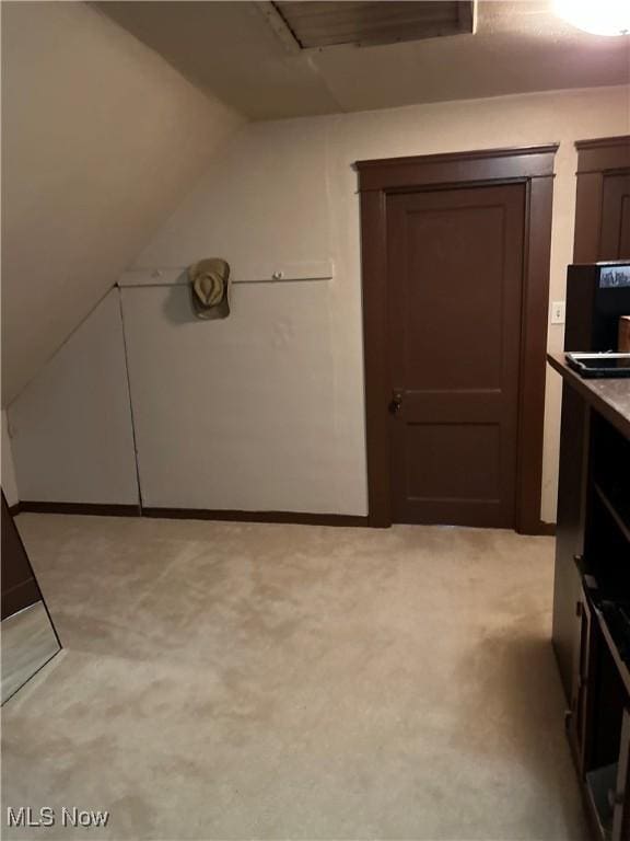 11406 Bellaire Rd, Cleveland, OH 44111 - photo 13
