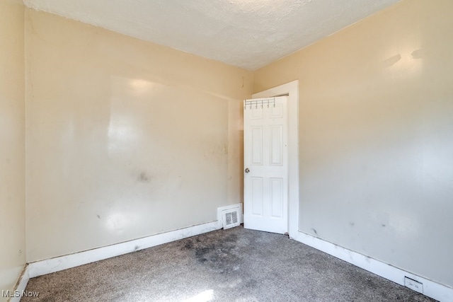 12104 Revere Ave, Cleveland, OH 44105 - photo 18