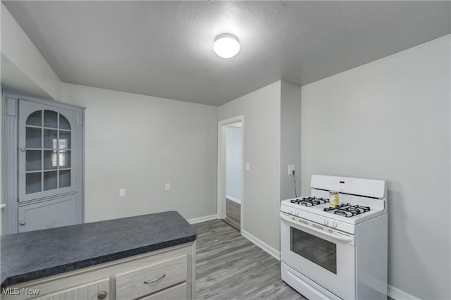 1332 W 18th St, Lorain, OH 44052 - photo 15