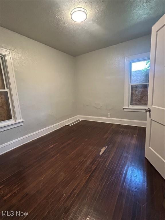 11513 Ablewhite Ave, Cleveland, OH 44108 - photo 21