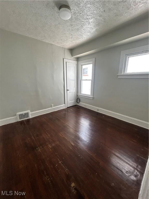 11513 Ablewhite Ave, Cleveland, OH 44108 - photo 13