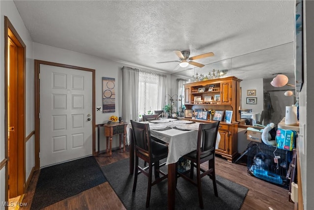 868 Gino Ln, Cleveland, OH 44109 - photo 6