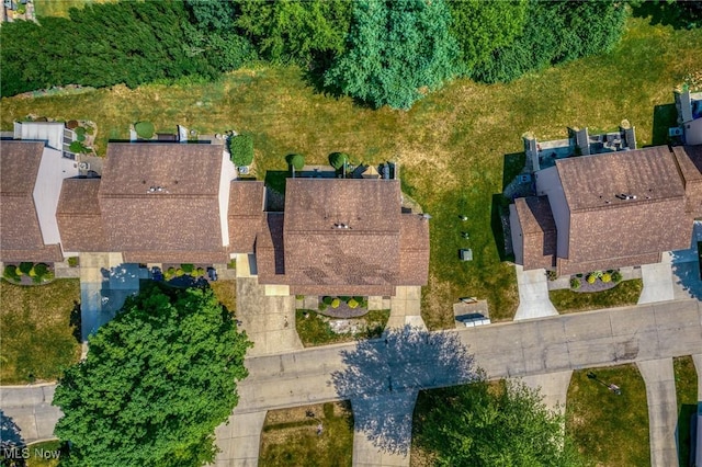 868 Gino Ln, Cleveland, OH 44109 - photo 32