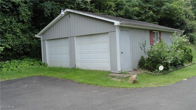 108 Linger Dr, Chester, WV 26034 - photo 4